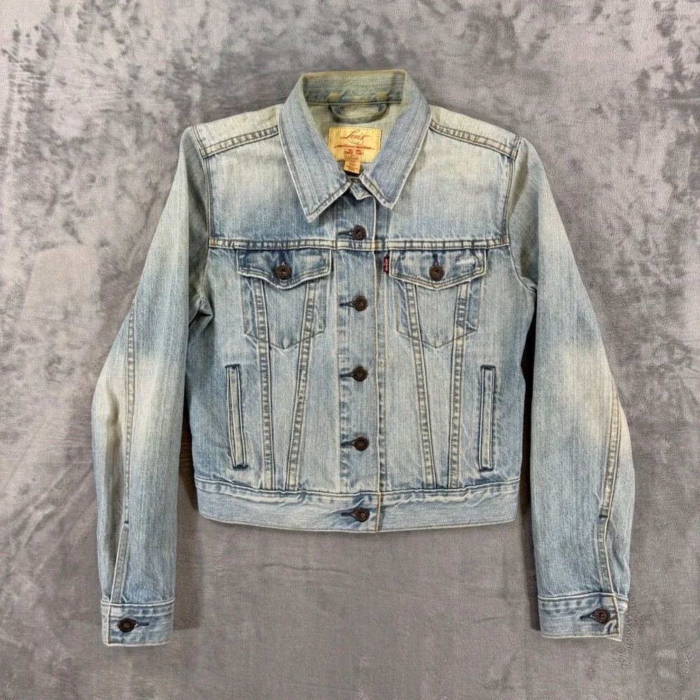 Levis Positively Superior Womens Denim Trucker‎ Jacket S Small Blue Light Wash